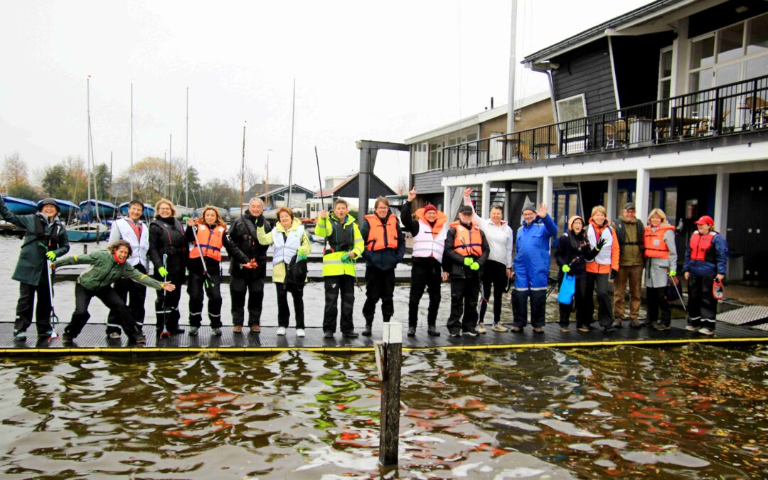 Vuilvissen met vrijwilligers